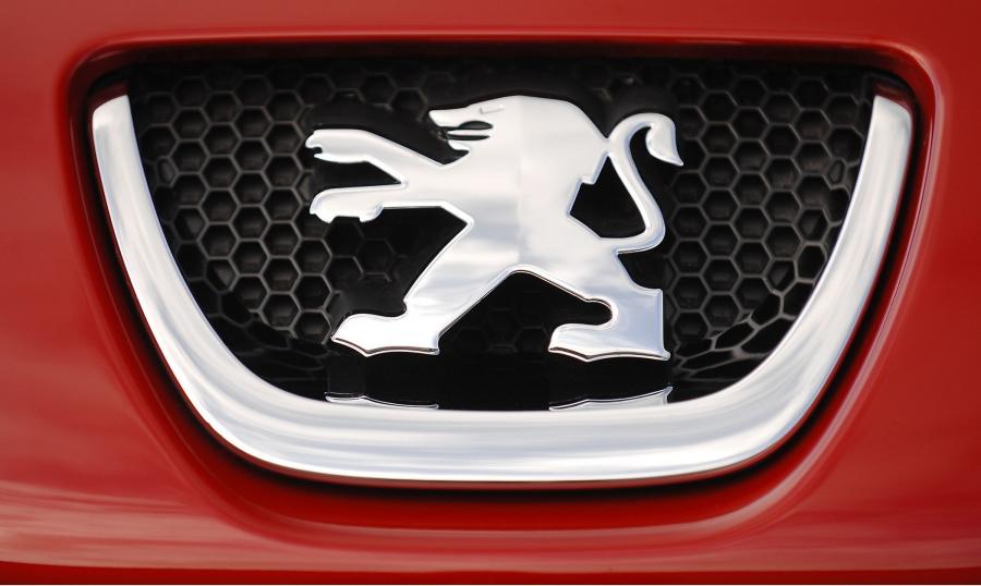  Peugeot 308 GT 2008 года  (фото 72 из 101)